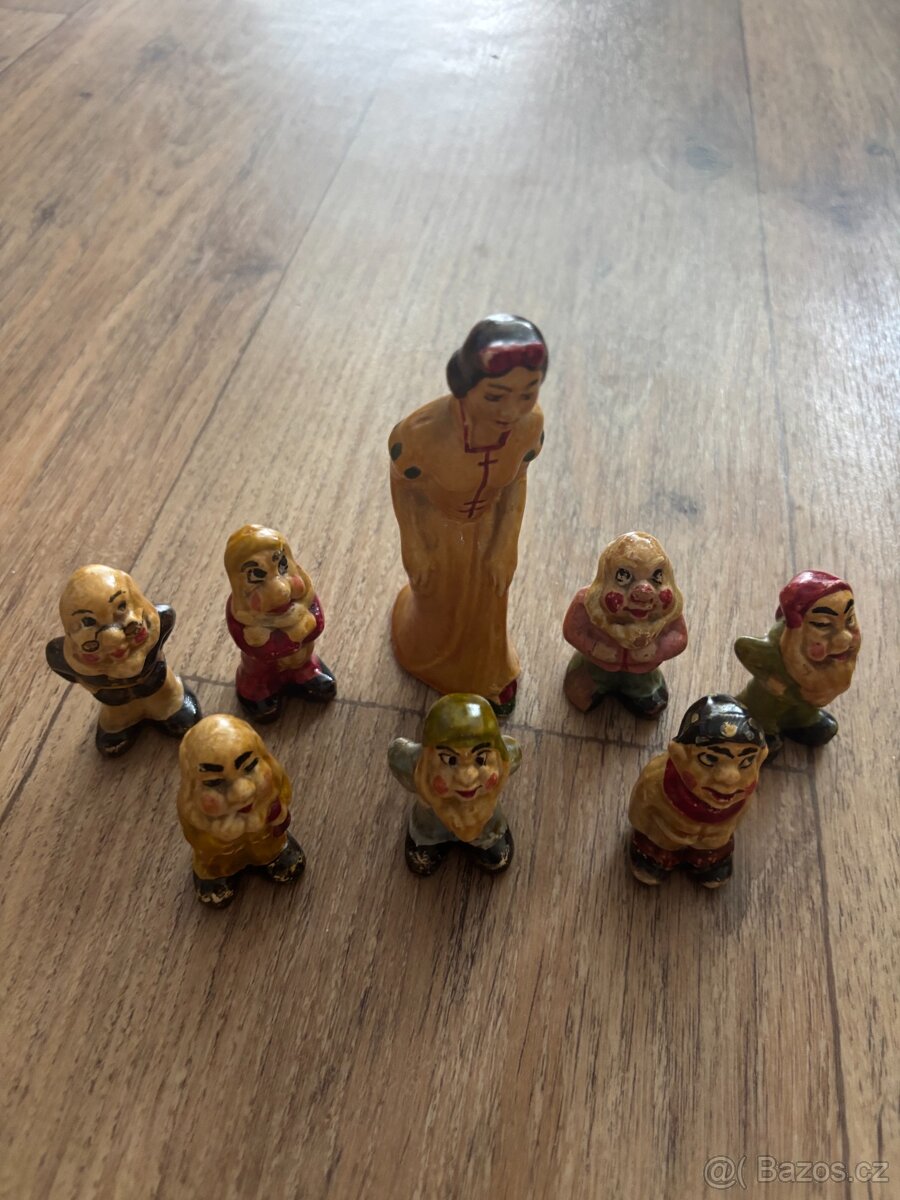 Figurky sněhurka a 7 trpaslíků - 2