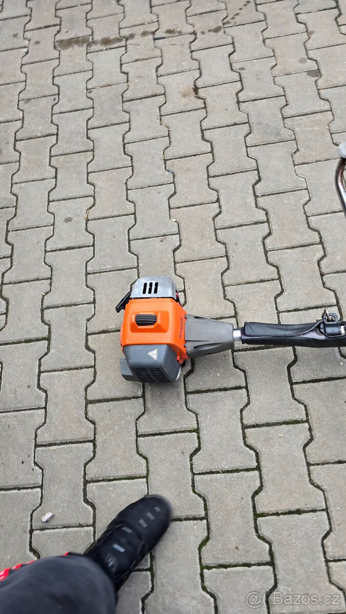 Křovinořez Husqvarna 543rs - 2