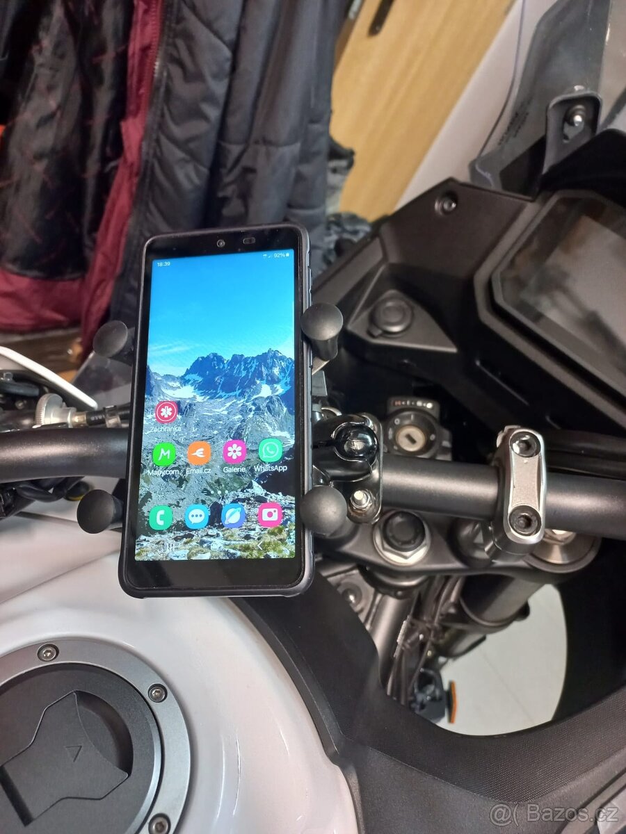 Držák mobilu - 2