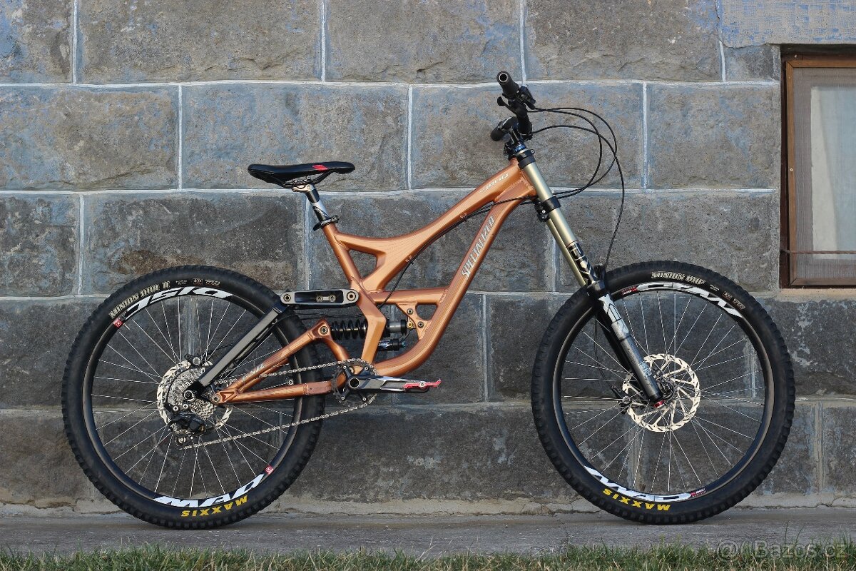 ✅ Specialized Demo 8 (2008) - M - ✅ - 2