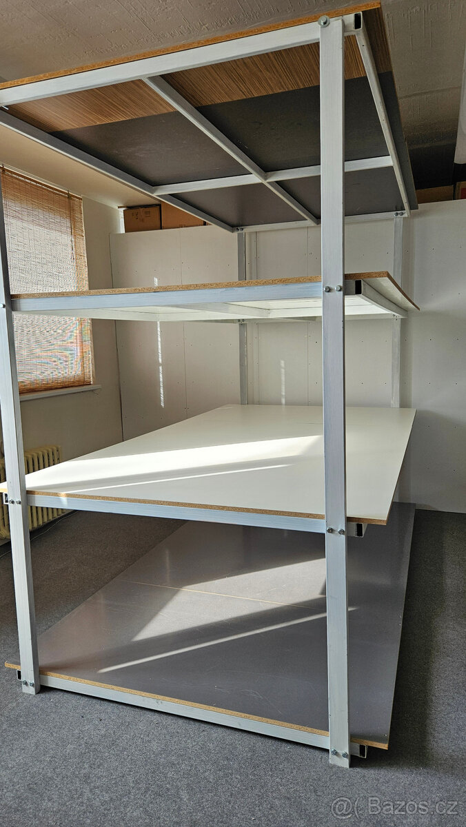 regál - 2
