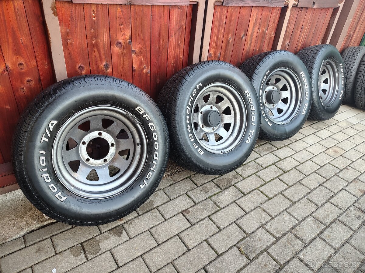 Mangels 7x15", 5x139,7 , 255/60R15 - 2