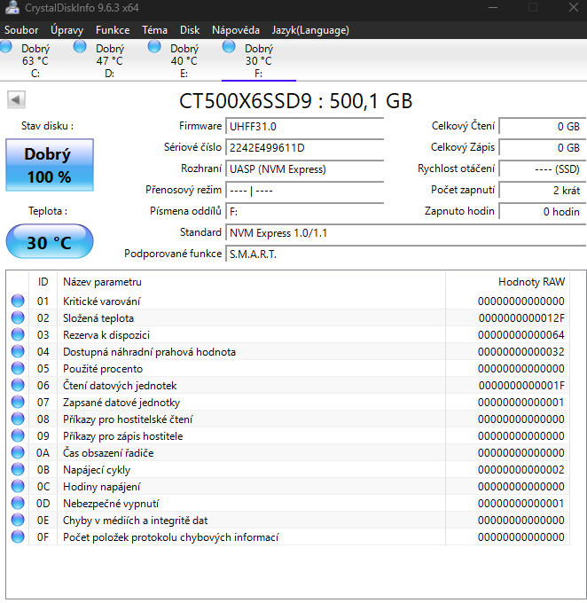 Crucial X6 500GB přenosný SSD - 2