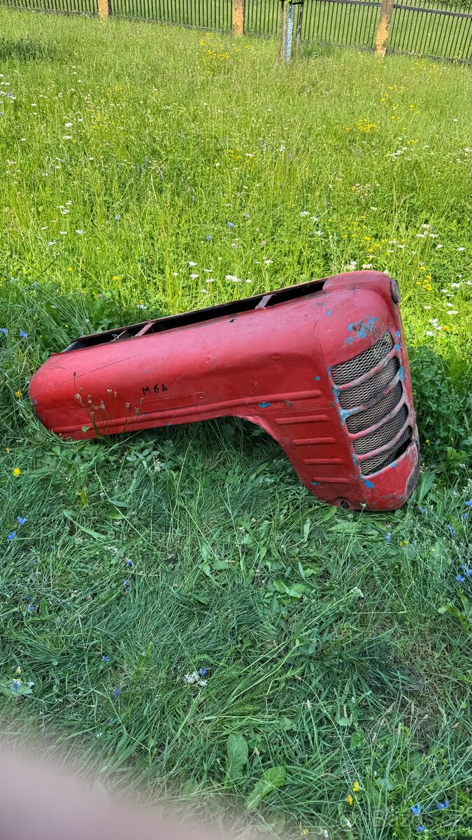 Zetor 3011 dvě kapoty motoru za cenu jedné - 2