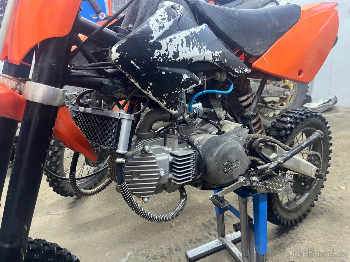 Pitbike Stomp yx 160