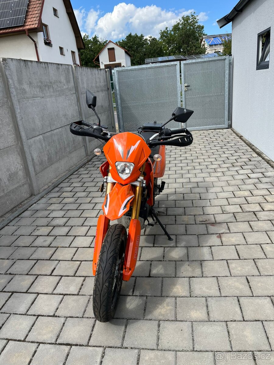 Yuki SM 125
