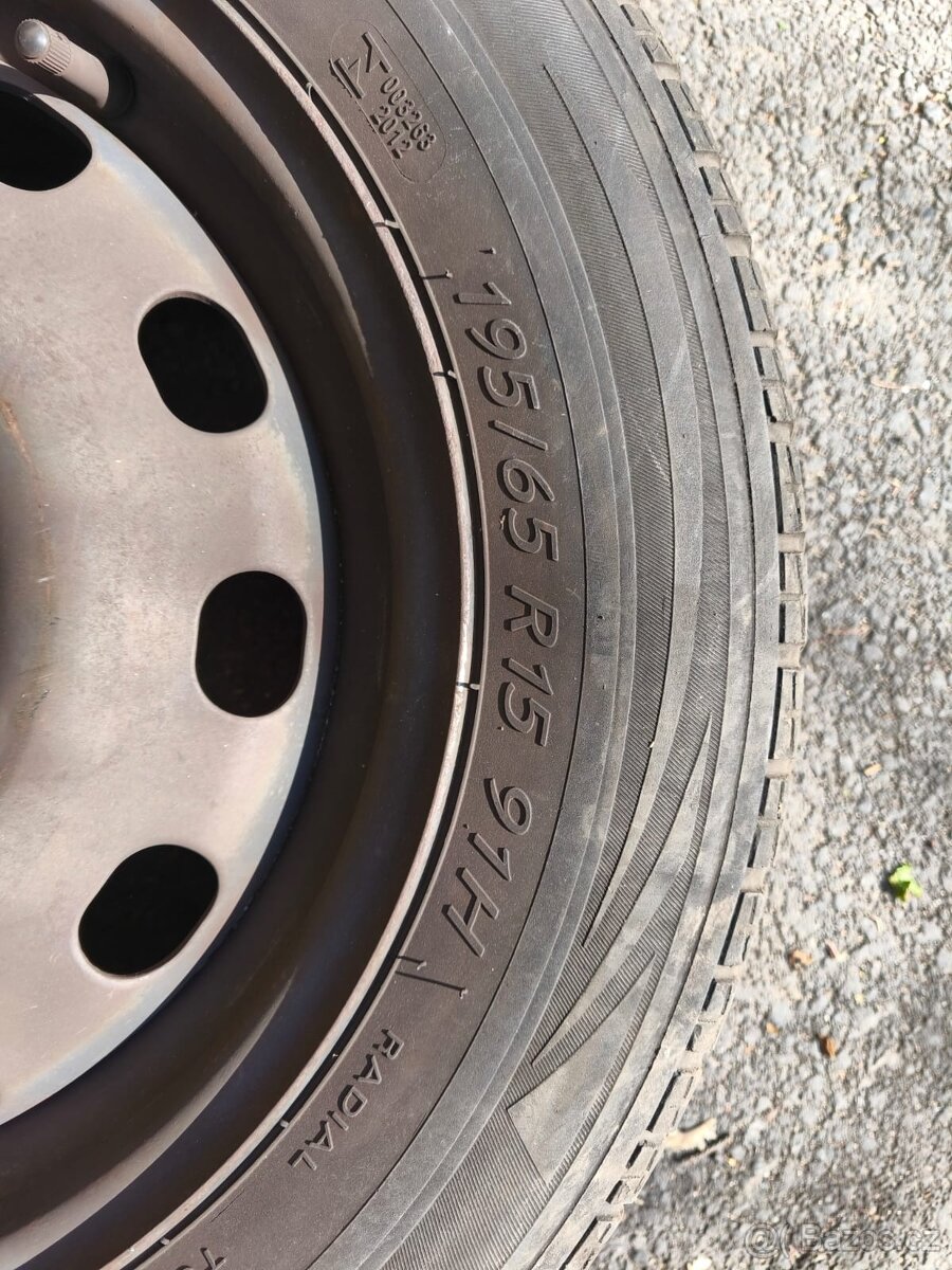 Plechové disky s pneu - 2