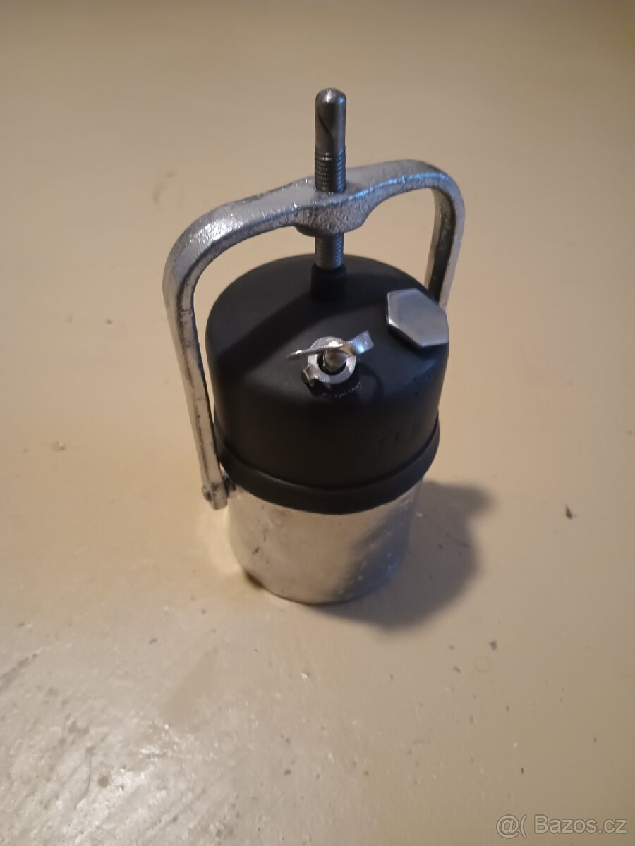Hornická karbidová lampa - 2