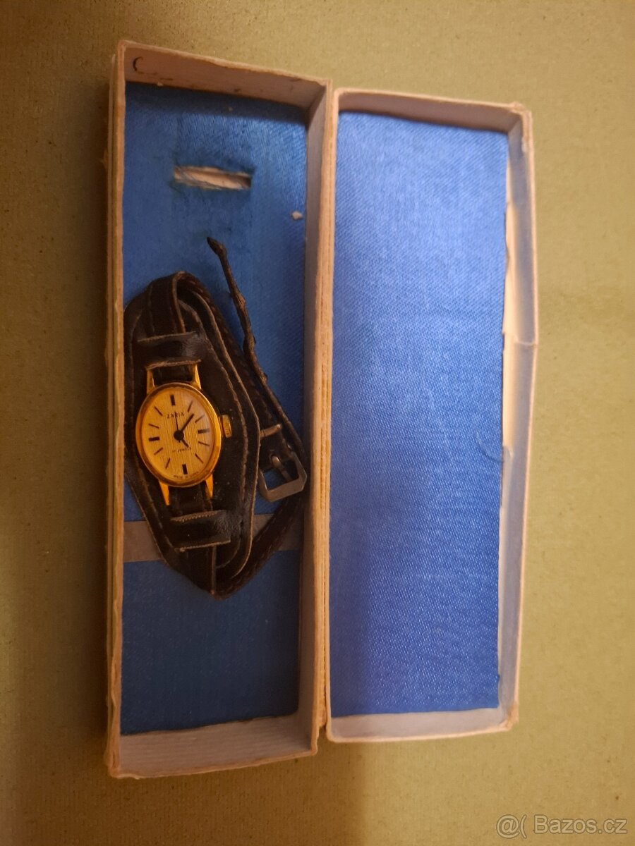 Retro hodinky prim s páskem plus dárek - 2