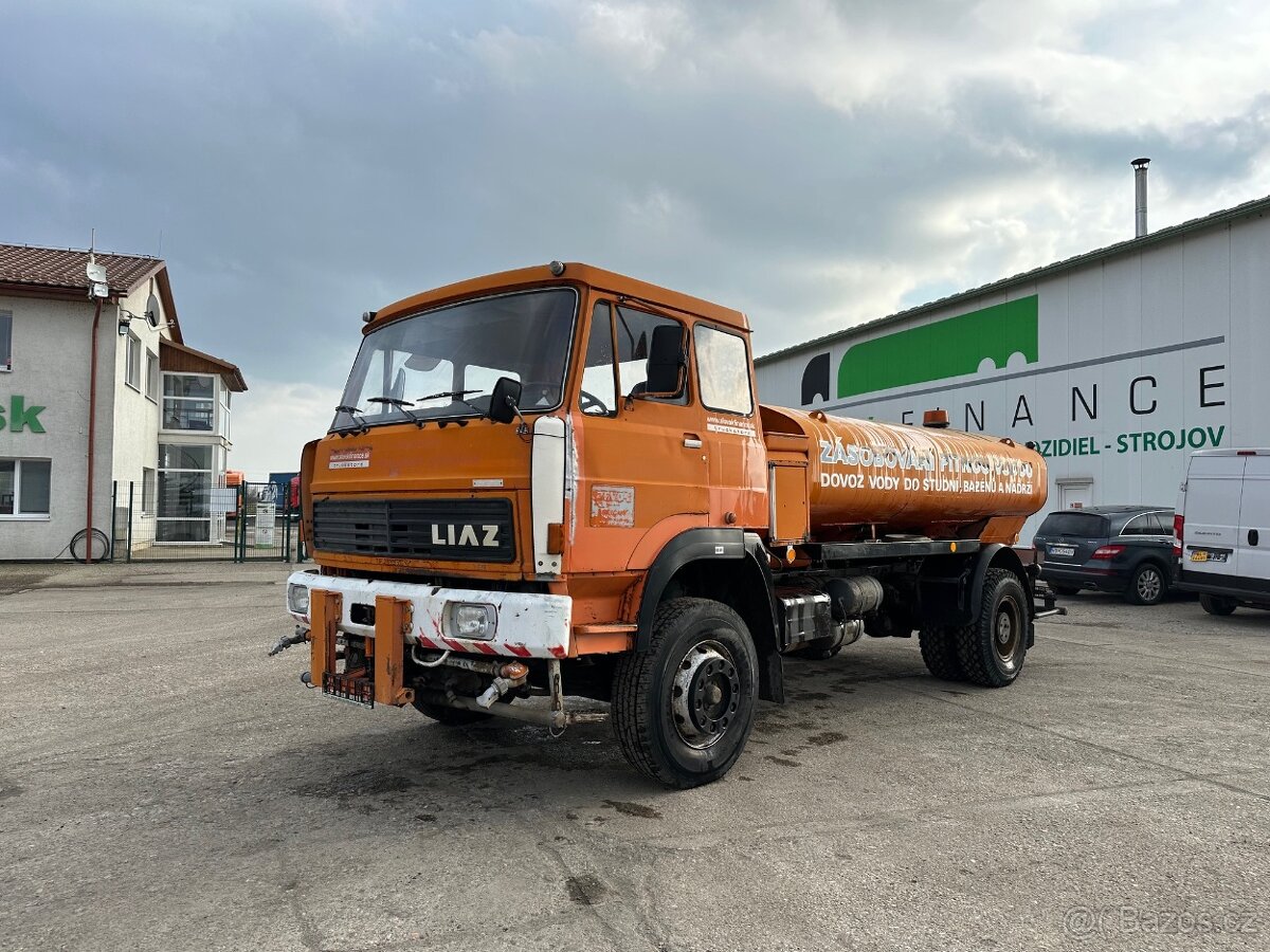 LIAZ 1990 VIN 132 - 2