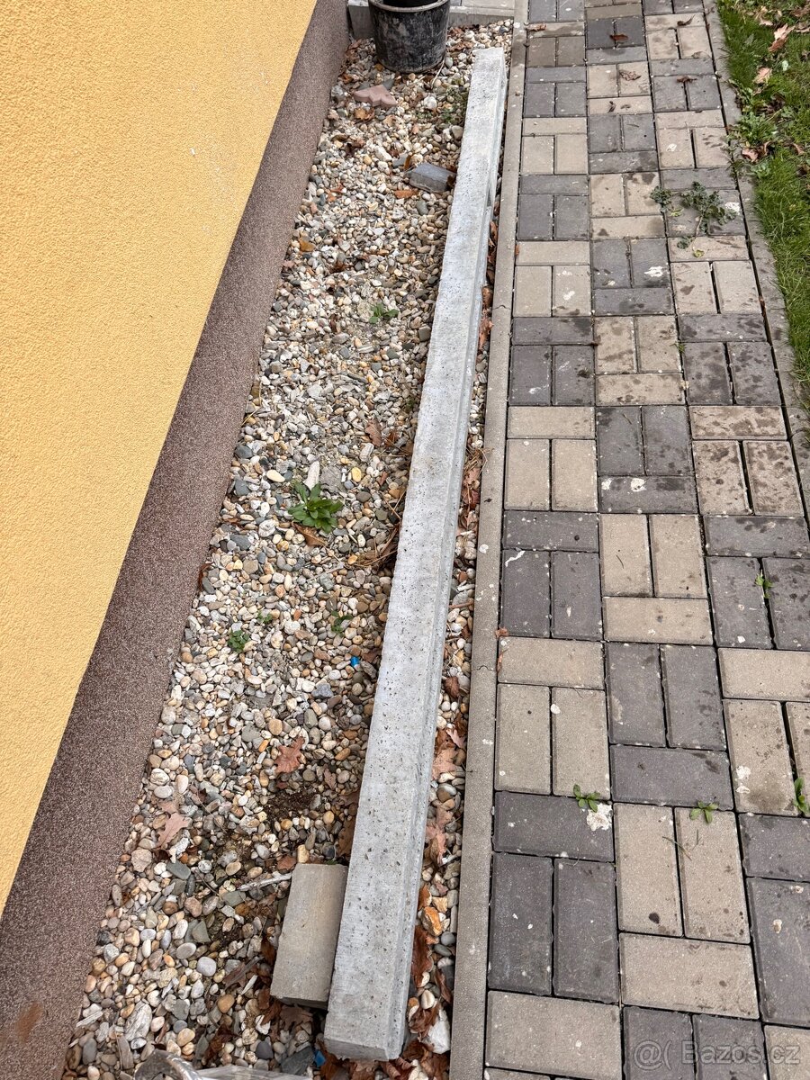 Sloupek betonovy plot 2m -PR - 2
