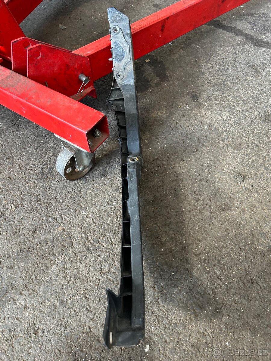 Držák světla Škoda 32 002 01 113 531 60 - 2