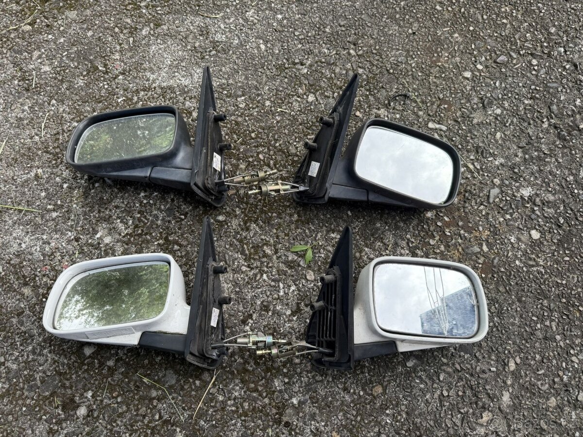 Zrcátka Škoda Felicia - bílé, černé. - 2