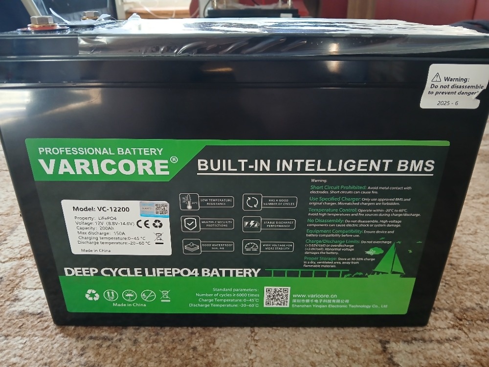 Prodám nový lifepo4 akumulátor 12v 200Ah - 2