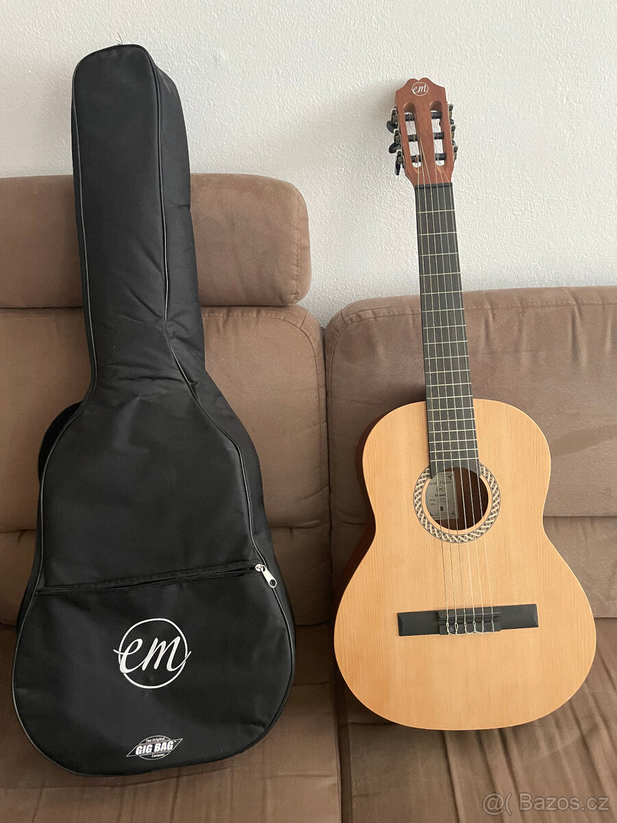 Dětská 3/4 kytara Enredo Madera EM E1 - 2