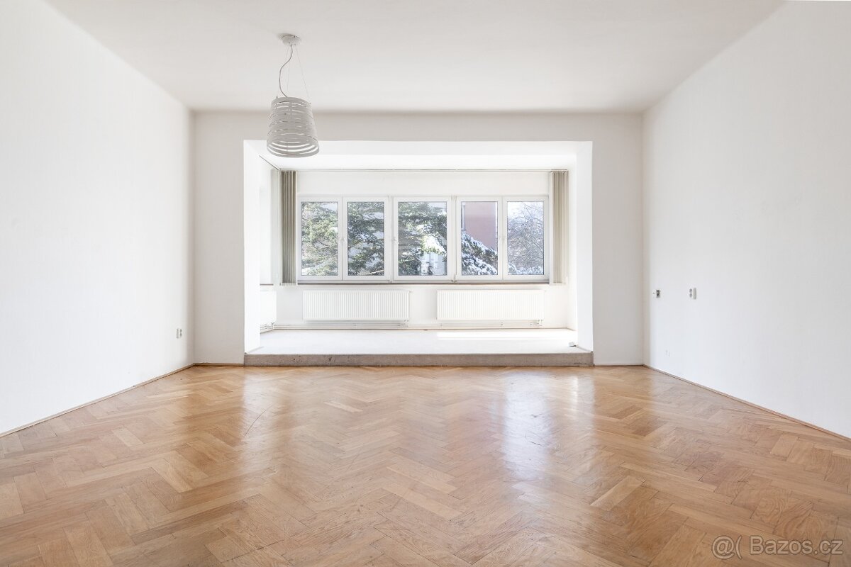 Pronájem bytu 3+1 150 m2 - 2