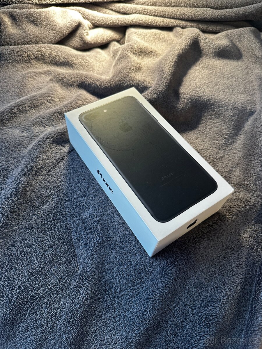 IPHONE 7 Plus 128GB - 2