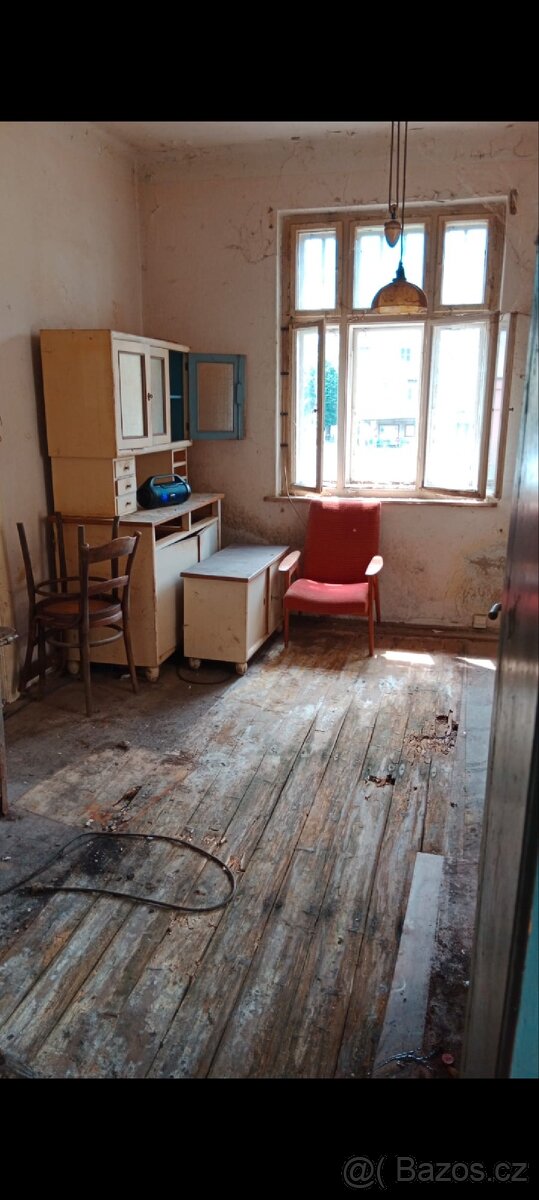 Pomoc vystěhování. - 2