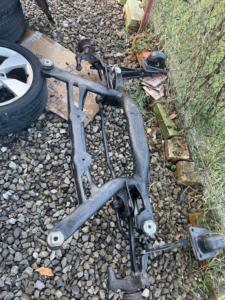 Škoda superb 2 zadní náprava - 2