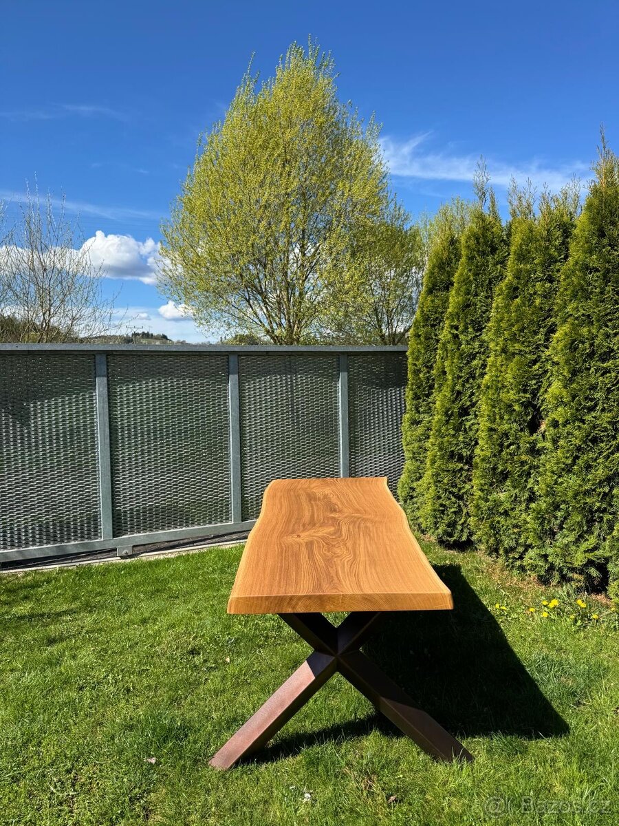 Dubový stůl masiv - 2