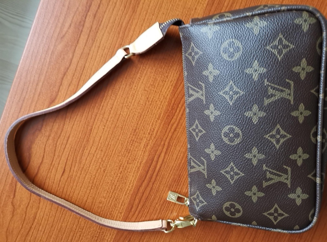 Krásná dámská kabelka - 2