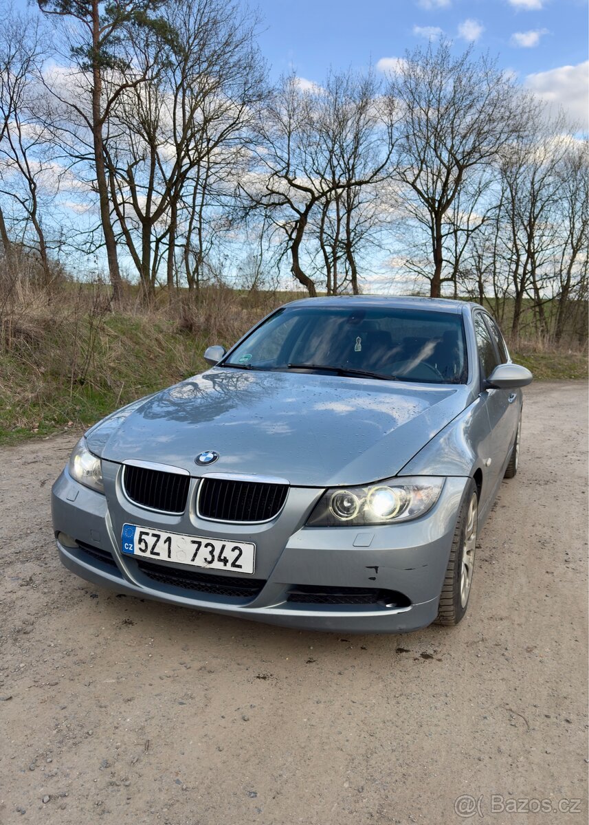 BMW e90 325i - 2
