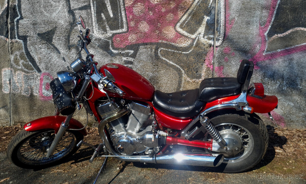 Suzuki VS 1400 Intruder - 2