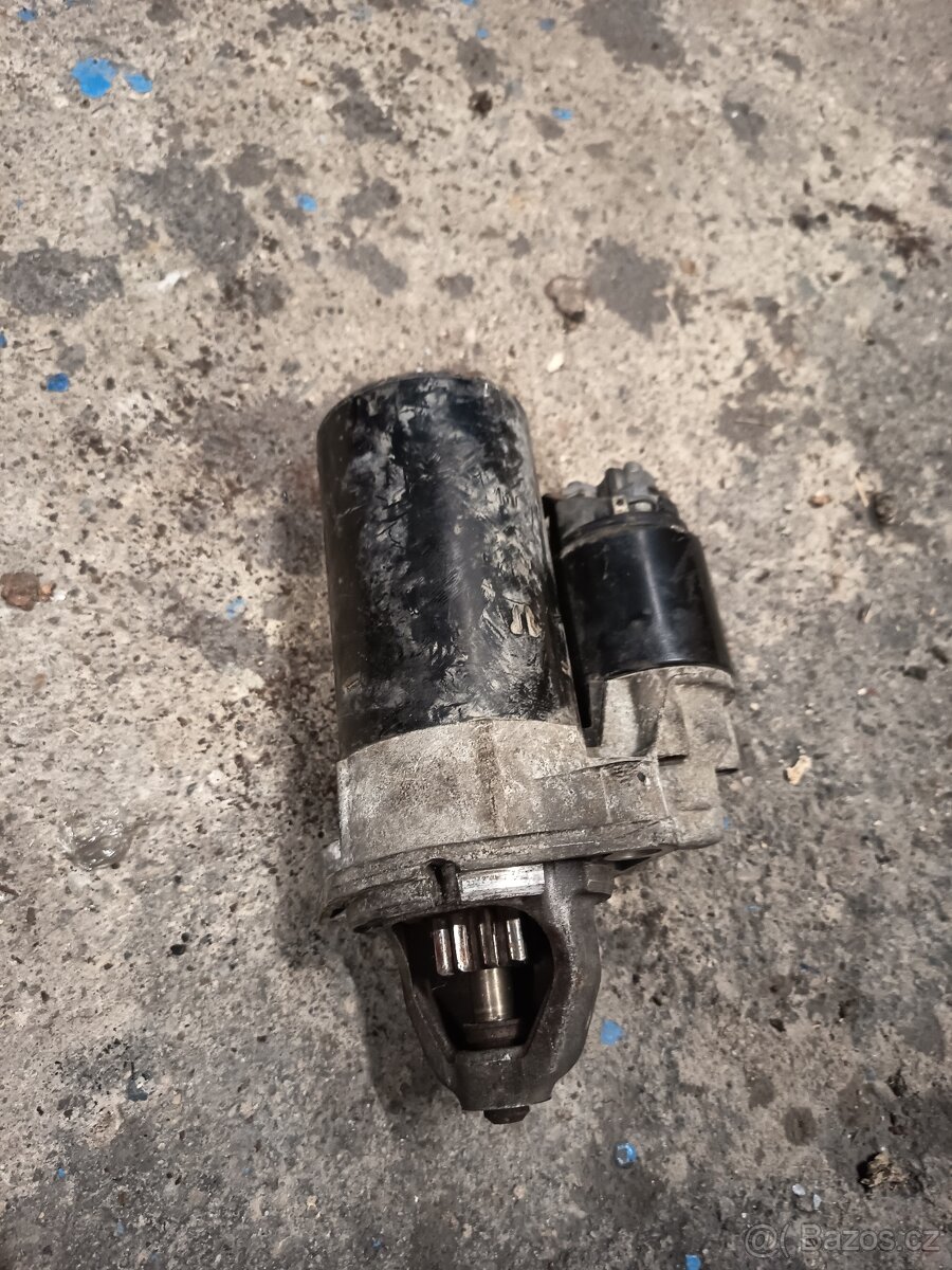 Startér BMW X5 e53 - 2