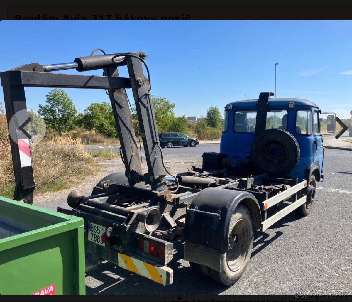 Avia nosic kontejneru - 2