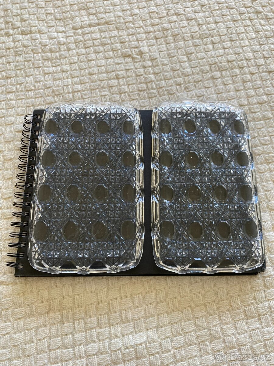 Skleněný servírovací tác 2ks - 2