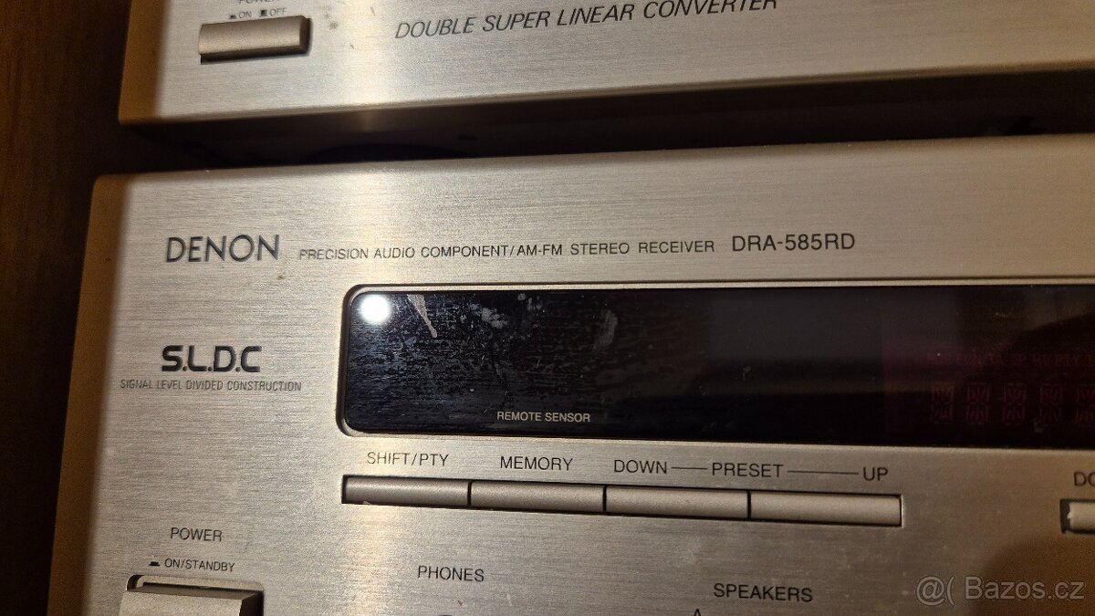 DENON zasilovač a CD - 2