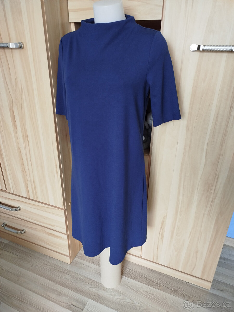 temně modré, úpletové šaty - 2