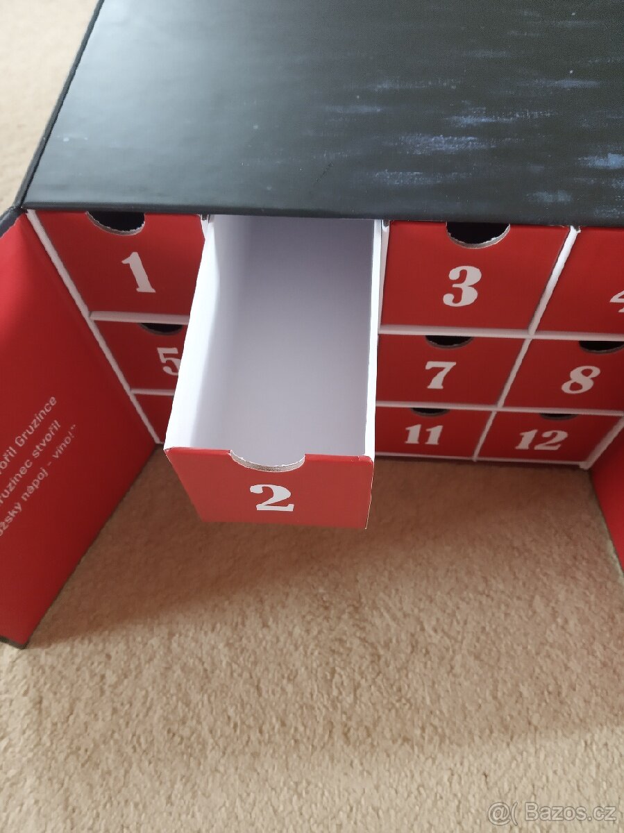 Krabice s šuplíky - 2