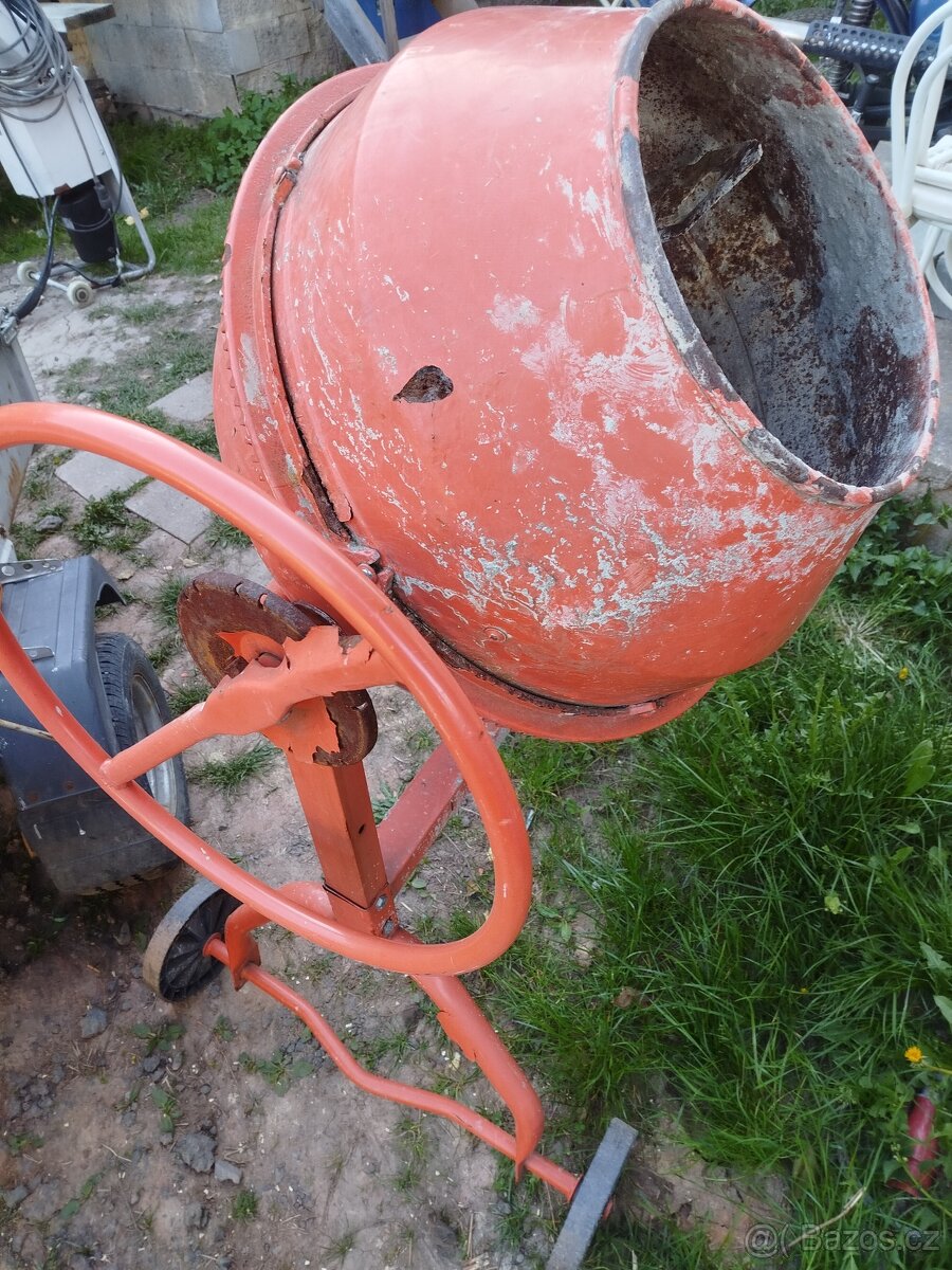 Míchačka bez motoru - 2