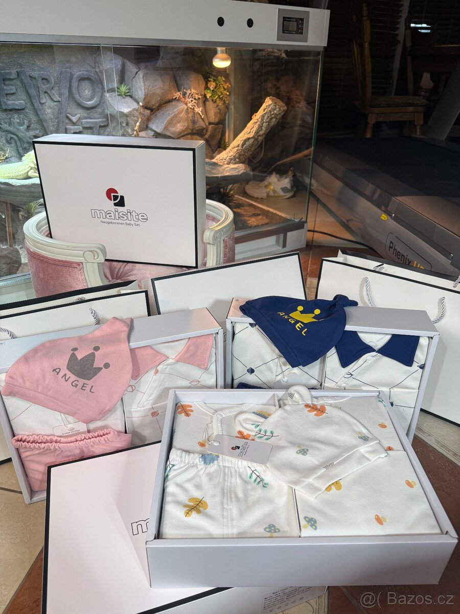 DÁRKOVÉ SOUPRAVY PRO MIMINKO N.O.V.É. - 2