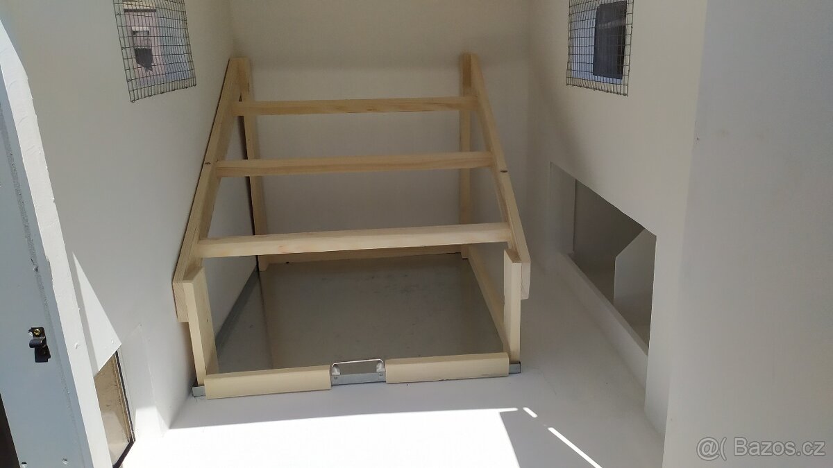 Samostatný kurník pro 15-17 slepic - 2