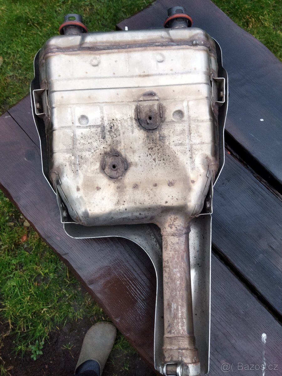 Výfuk Suzuki B-King - 2