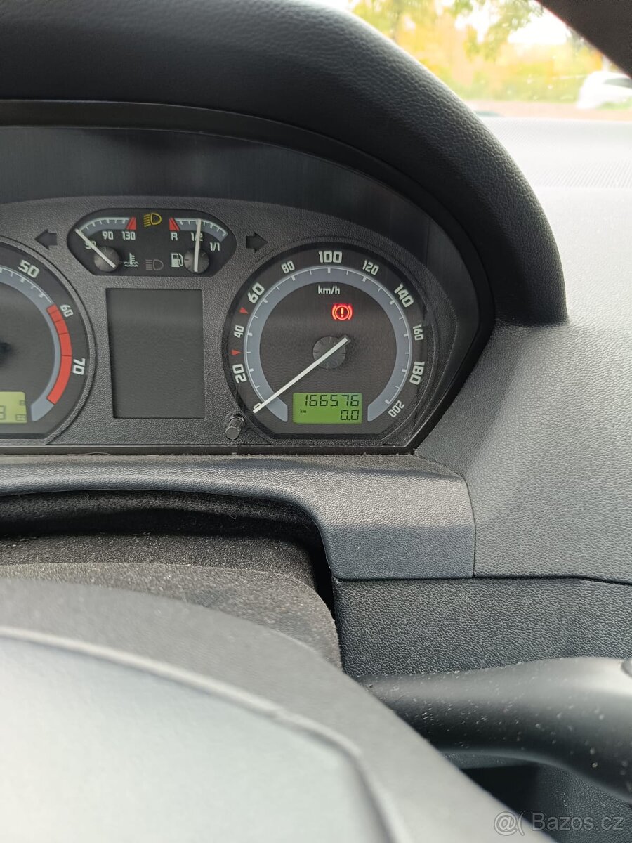 Škoda fabia 1.4 MPI, rv 11/2004 - 2