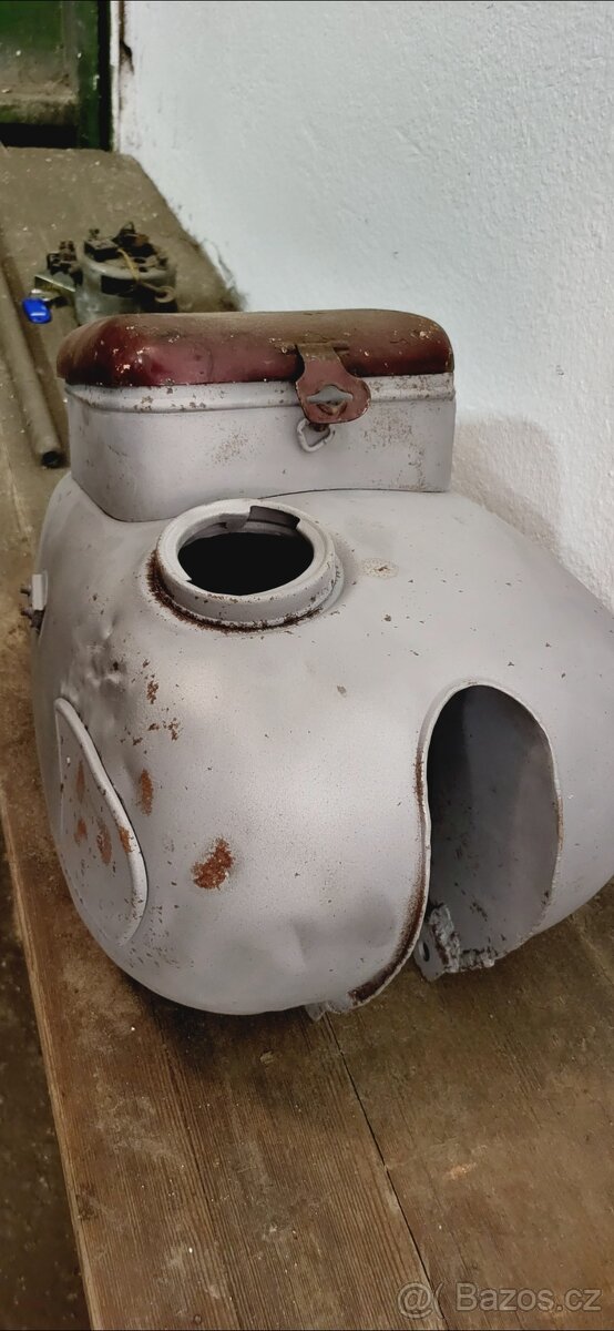 Triumph twn bd 250 wehrmacht - 2