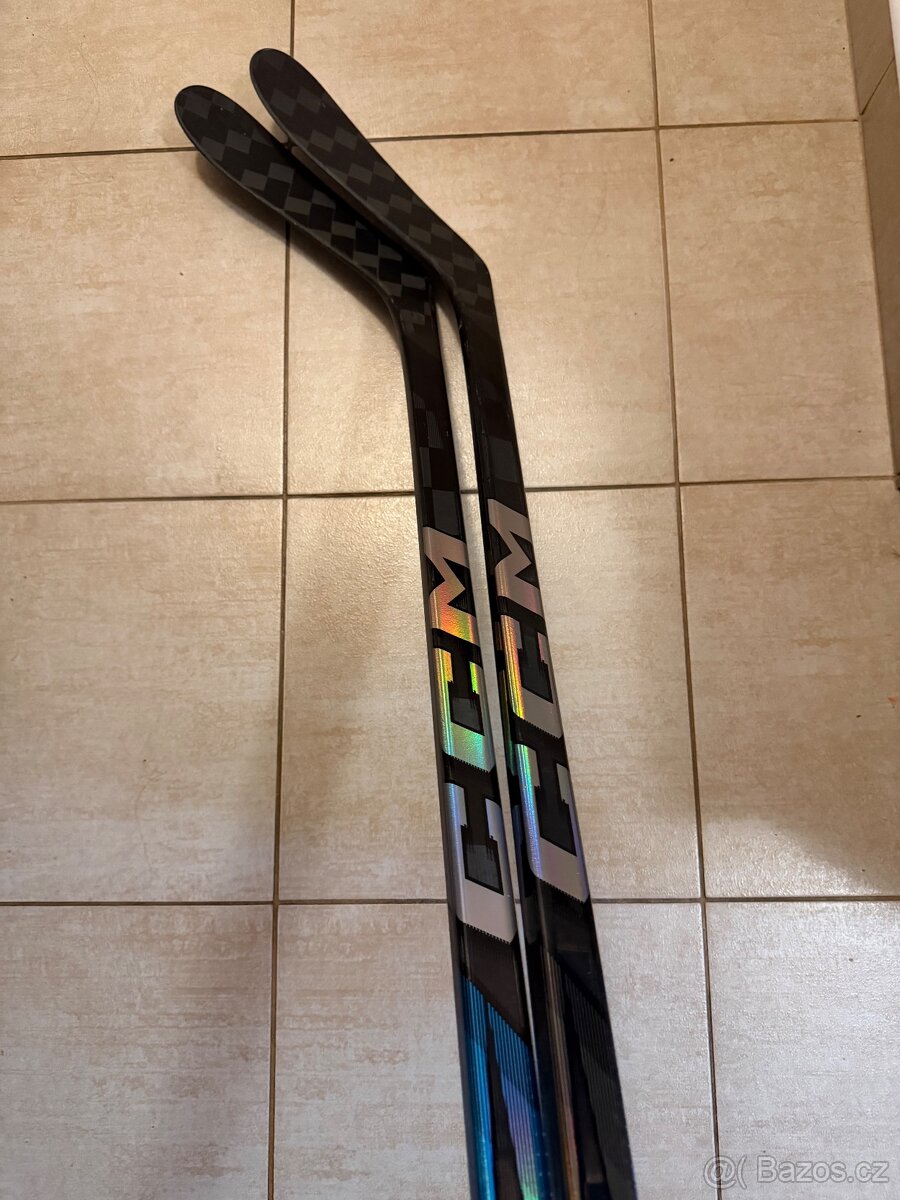 Hokejka CCM JETSPEED FT7 Pro, levá, P28, Flex 75 - 2