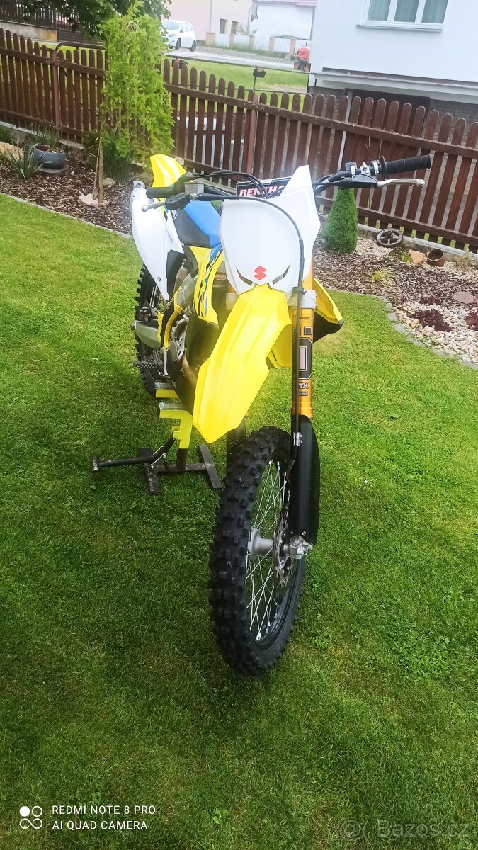 Suzuki RMZ 250 - 2