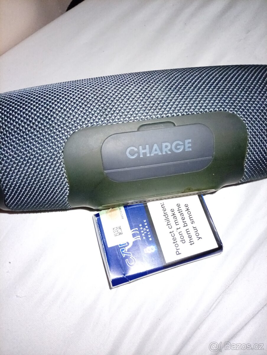 Bluetooth reproduktor JBL Essential charge 2 - 2