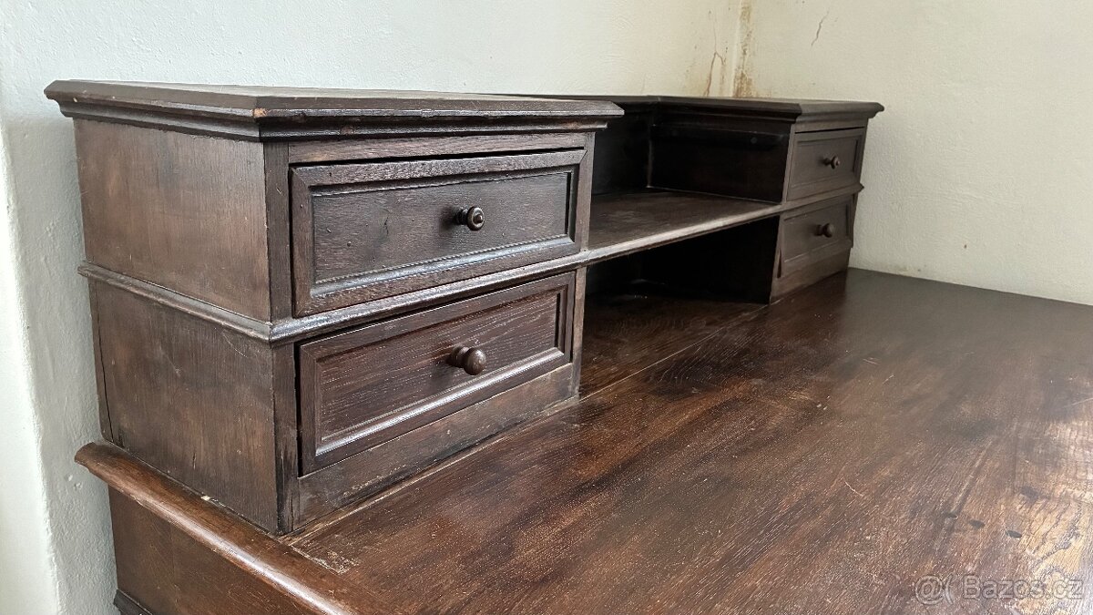 Starožitný psací stůl - 2