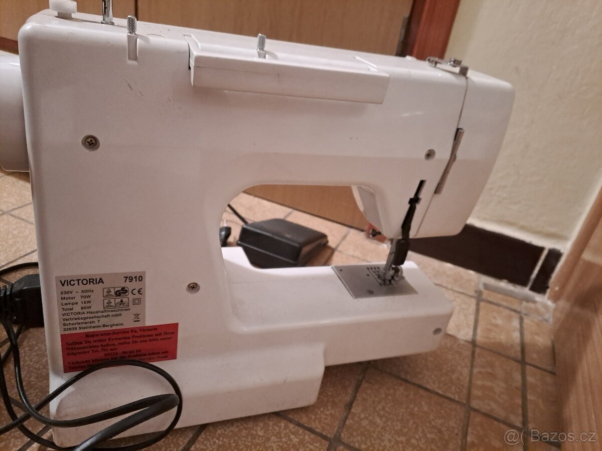Šicí stroj Victoria 7910 - 2