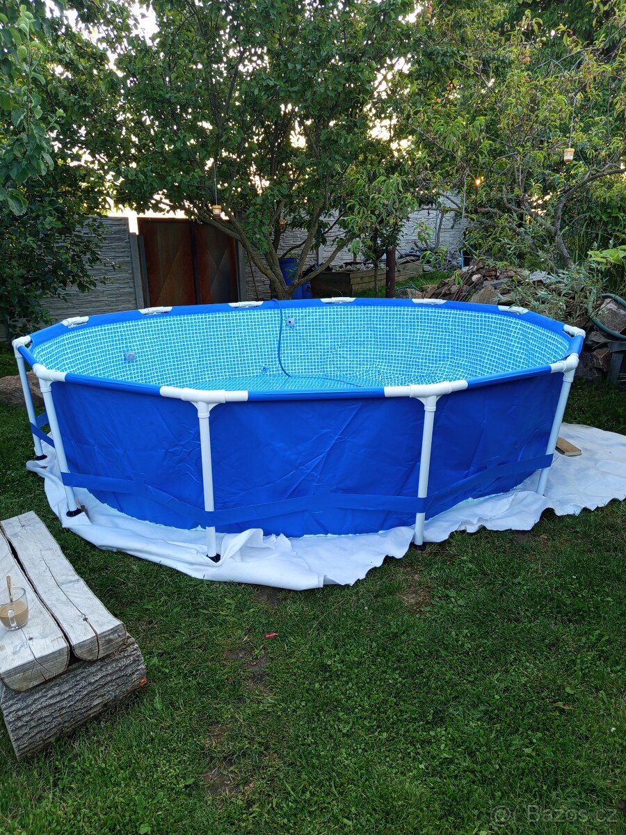 Dobrý den prodám bazén 360 x76 - 2