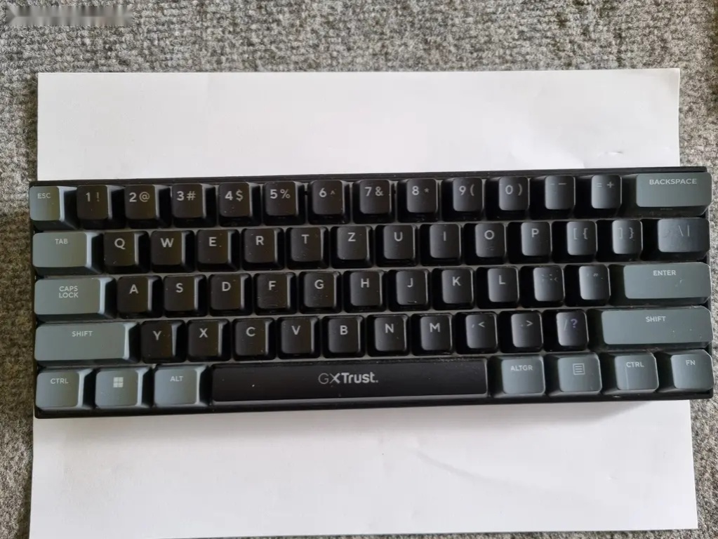 Herní klávesnice Trust GXT 867 - 2