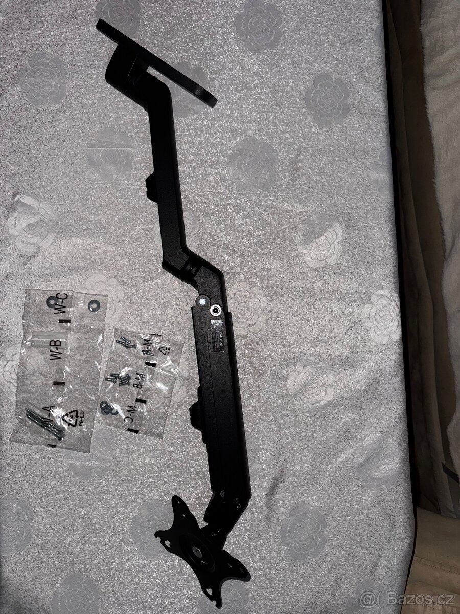 CZC.Office Curve Three (17"-27") - 2