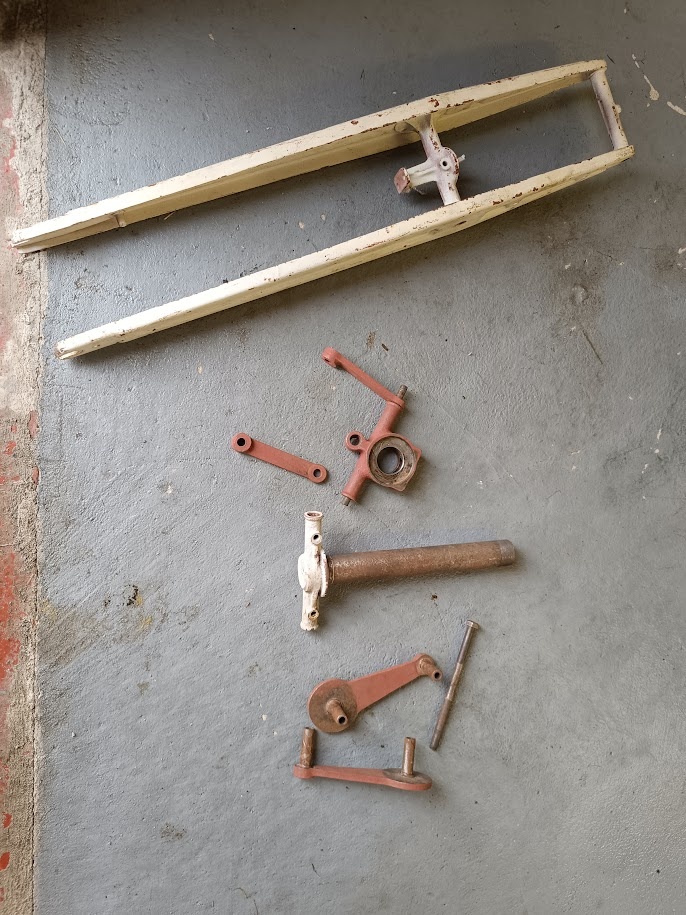 přední vidlice Jawa Robot - 2