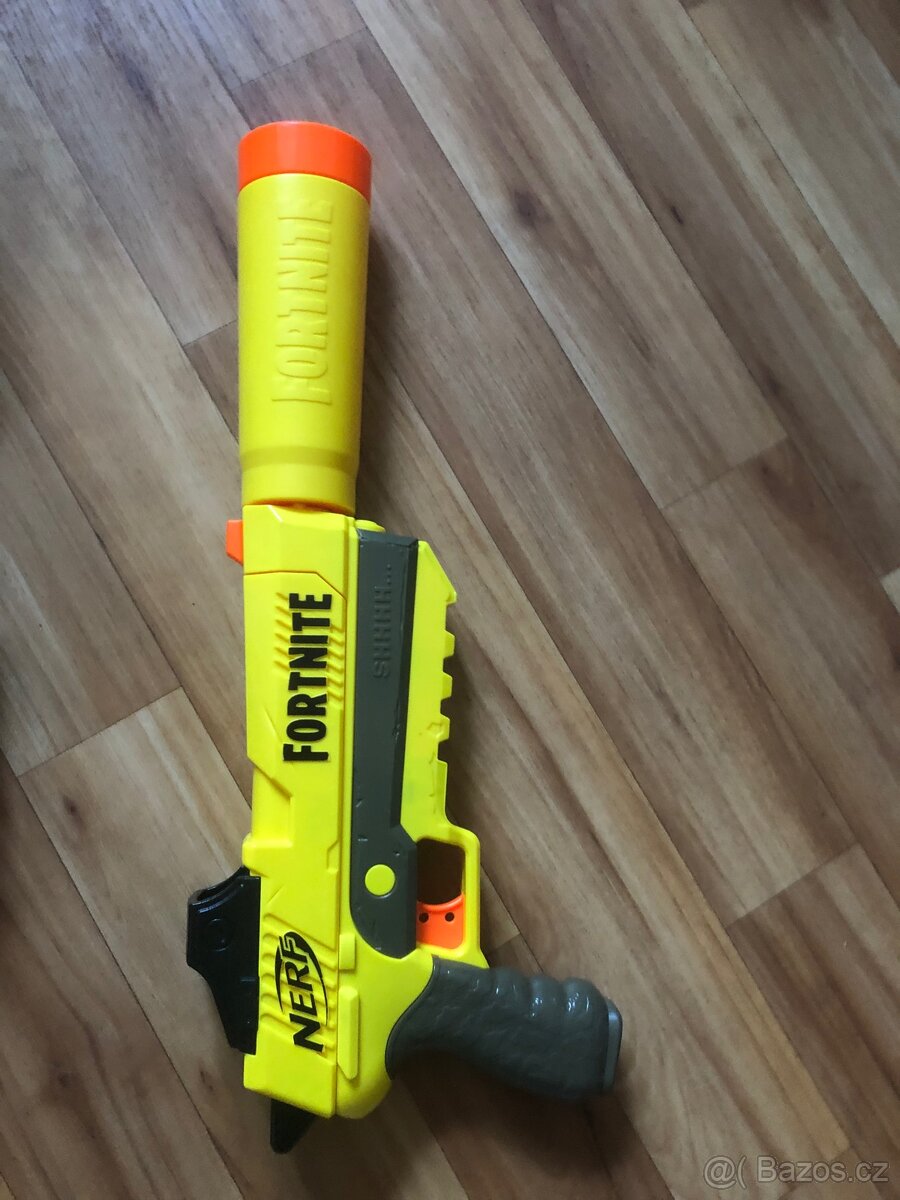 Nerf pistole - 2