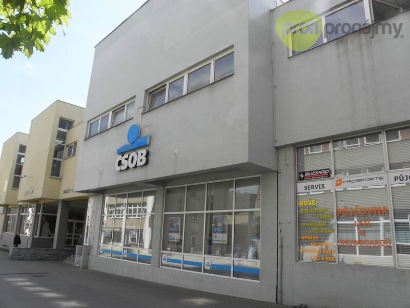 Pronájem obchodních prostorů 286 m2 - 2